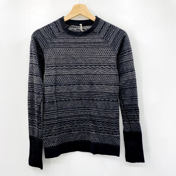 Lululemon black & gray patterned seamless long sleeve - Picture 2 of 6